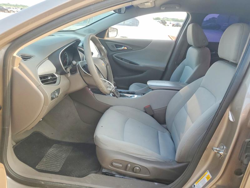 51631476 :رقم المزاد ، 1G1ZD5ST7NF136123 vin ، 2022 Chev Malibu مزاد بيع