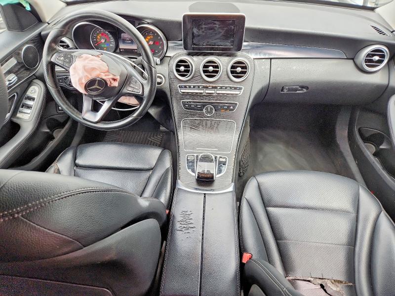 49227486 :رقم المزاد ، 55SWF4KB3FU030312 vin ، 2015 Mercedes-benz C مزاد بيع