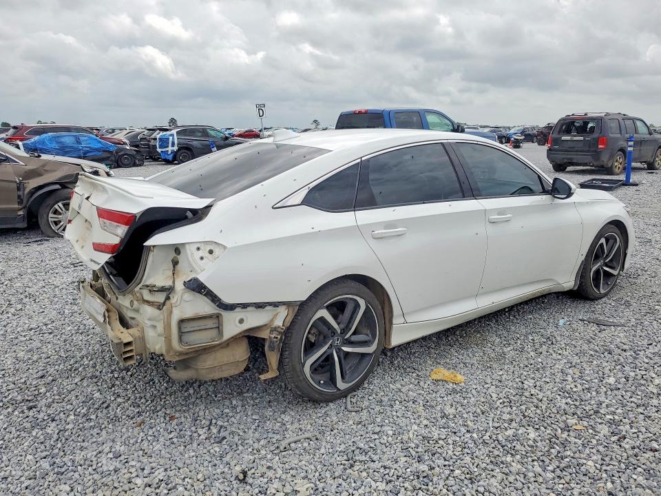 50975886 :رقم المزاد ، 1HGCV1F37LA011891 vin ، 2020 Honda Accord مزاد بيع