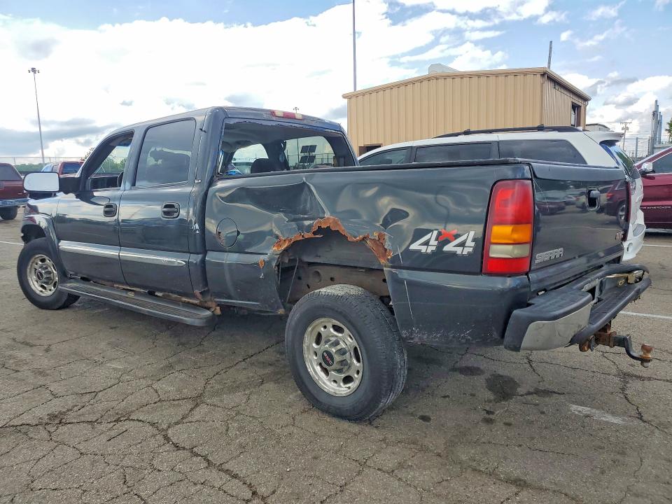 51543826 :رقم المزاد ، 1GTGK13U23F204863 vin ، 2003 Gmc Sierra مزاد بيع