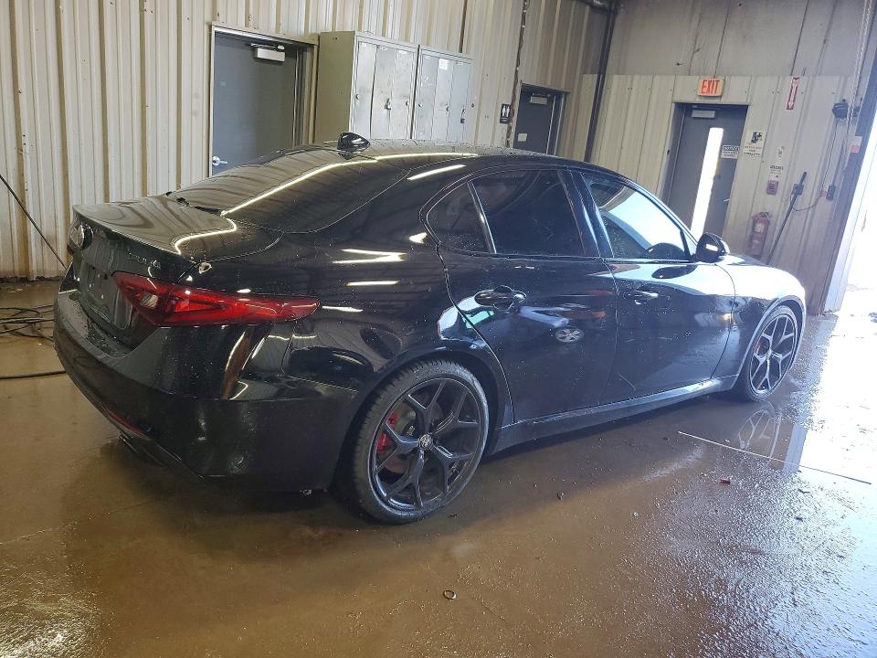 Aukcja sprzedaży 2020 Alfa Romeo Giulia, vin: ZARFAMAN9L7636572, numer aukcji: 49010826