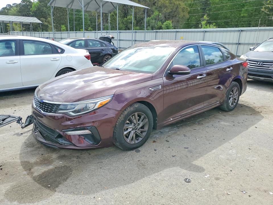 2020 Kia Optima მანქანა იყიდება აუქციონზე, vin: 5XXGT4L3XLG446971, აუქციონის ნომერი: 49807006