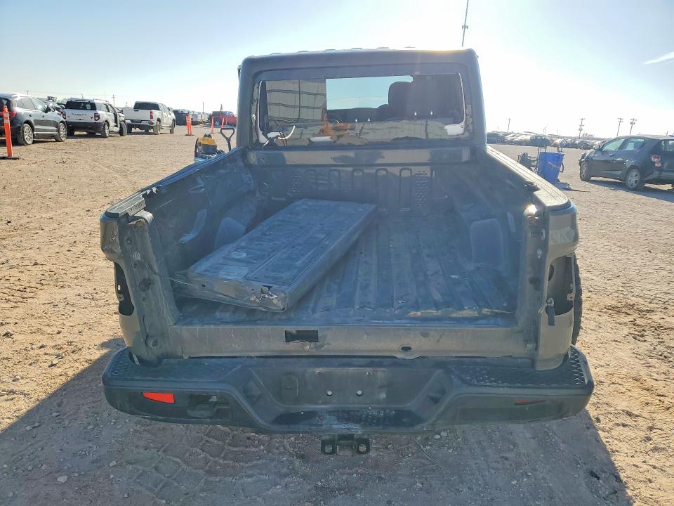 Продажа на аукционе авто 2020 Jeep Gladiator, vin: 1C6JJTAGXLL205463, номер лота: 50818206