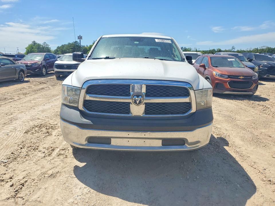 49112686 :رقم المزاد ، 1C6RR6KM8GS361823 vin ، 2016 Ram 1500 مزاد بيع