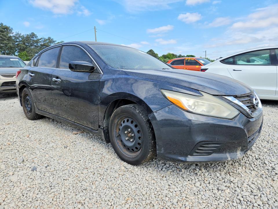 2016 Nissan Altima მანქანა იყიდება აუქციონზე, vin: 1N4AL3AP1GC191984, აუქციონის ნომერი: 51348106