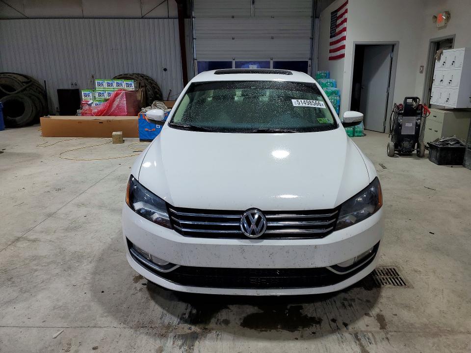 Aukcja sprzedaży 2015 Volkswagen Passat, vin: 1VWBS7A30FC028762, numer aukcji: 51498566