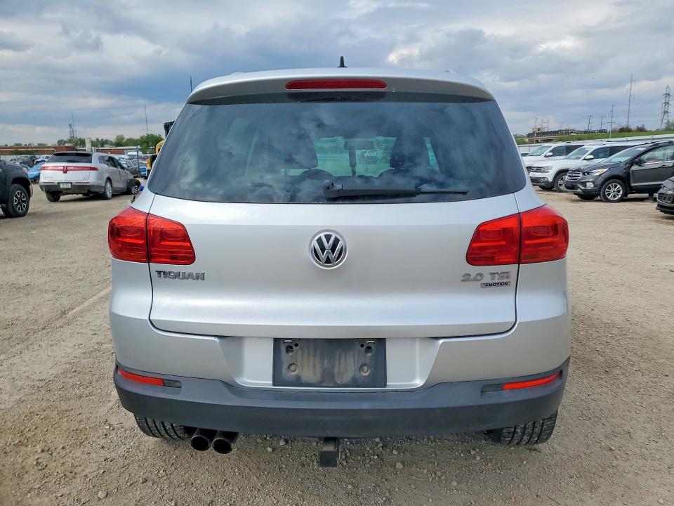 52088746 :رقم المزاد ، WVGBV7AX9CW560434 vin ، 2012 Volkswagen Tiguan مزاد بيع
