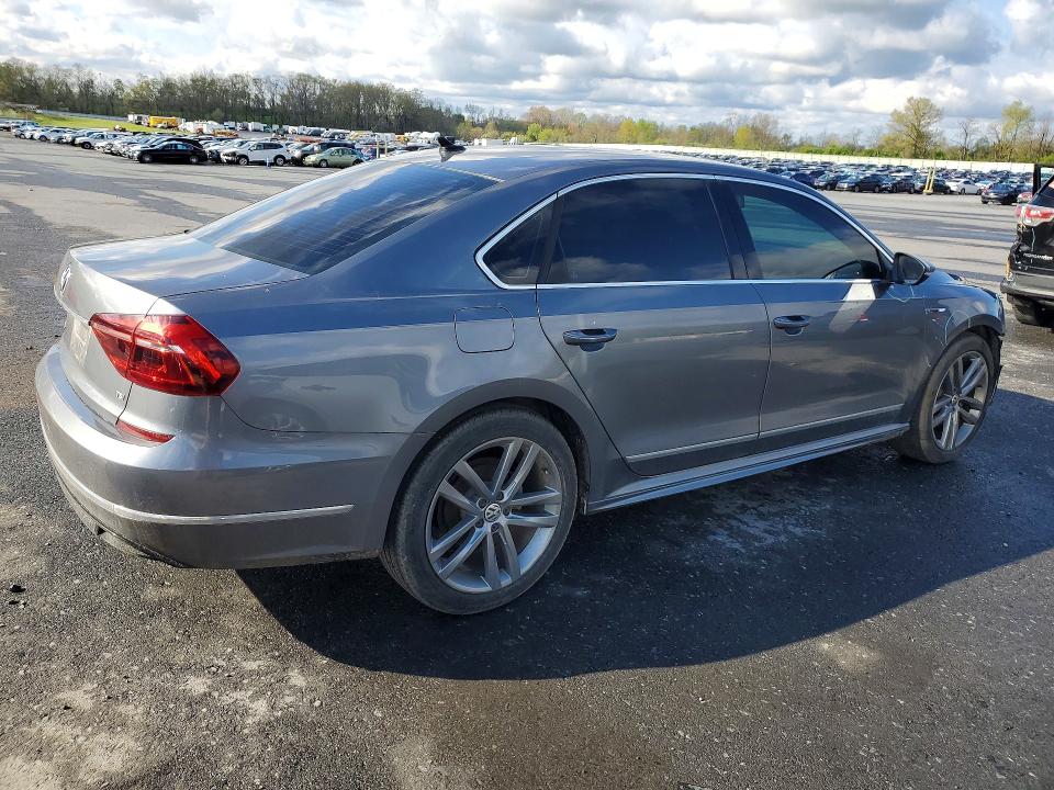 Продажа на аукционе авто 2017 Volkswagen Passat, vin: 1VWDT7A3XHC063348, номер лота: 50454866