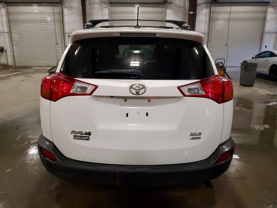 Aukcja sprzedaży 2015 Toyota Rav4, vin: JTMRFREV2FD157500, numer aukcji: 48399896