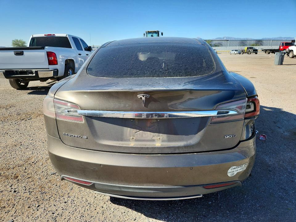 Продаж на аукціоні авто 2015 Tesla Model S, vin: 5YJSA1E21FF114119, номер лоту: 48794976