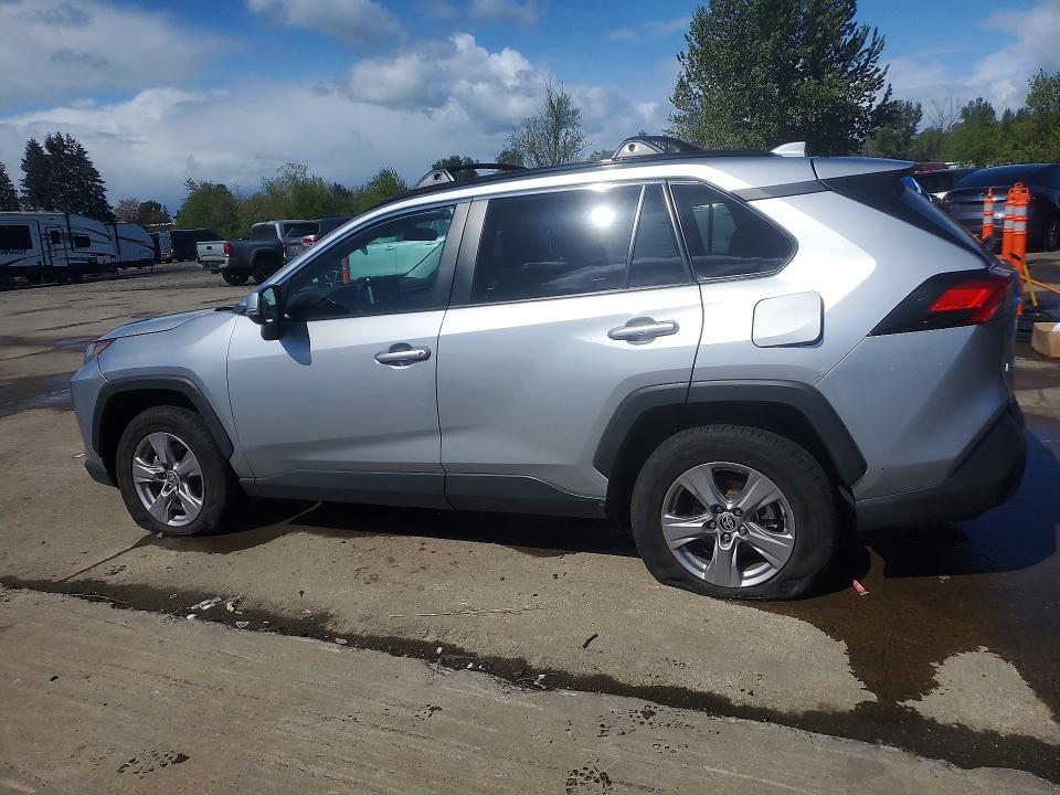 49946596 :رقم المزاد ، 2T3P1RFV8PW361243 vin ، 2023 Toyota Rav4 مزاد بيع