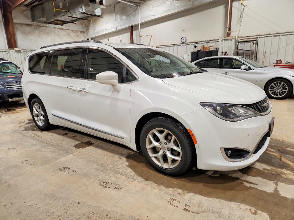 2018 Chrysler Pacifica მანქანა იყიდება აუქციონზე, vin: 2C4RC1EG3JR113846, აუქციონის ნომერი: 50566546