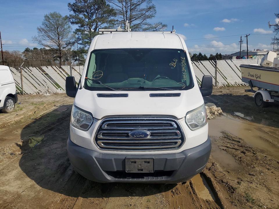 2015 Ford Transit მანქანა იყიდება აუქციონზე, vin: 1FTNR2CV4FKA60956, აუქციონის ნომერი: 49518726