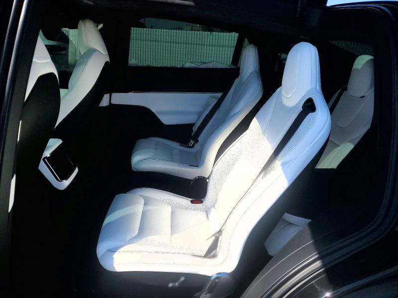 Продаж на аукціоні авто 2025 Tesla Model X, vin: 7SAXCBE68SF467186, номер лоту: 47746056