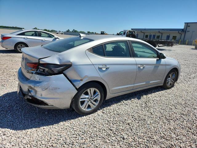 2020 Hyundai Elantra მანქანა იყიდება აუქციონზე, vin: 5NPD84LF1LH555905, აუქციონის ნომერი: 50557186