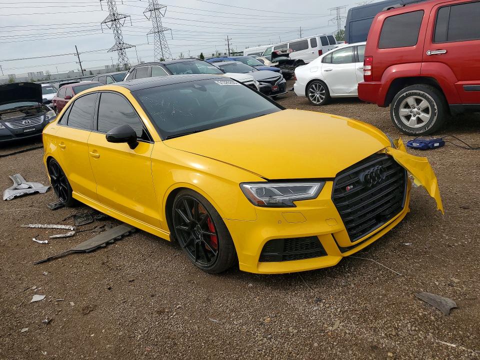 51326206 :رقم المزاد ، WAUF1GFF0H1020022 vin ، 2017 Audi S3 مزاد بيع