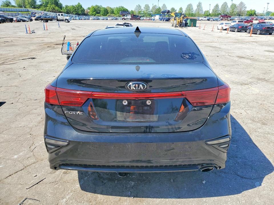 2019 Kia Forte მანქანა იყიდება აუქციონზე, vin: 3KPF24AD8KE109118, აუქციონის ნომერი: 50920716