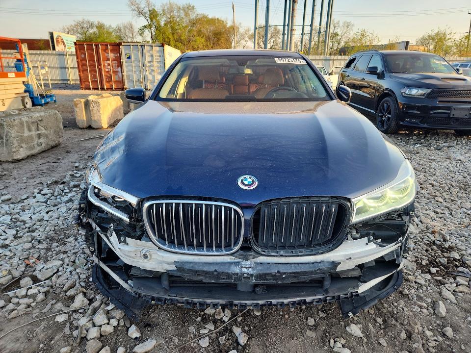 50725476 :رقم المزاد ، WBA7F2C5XGG417172 vin ، 2016 Bmw 750 مزاد بيع