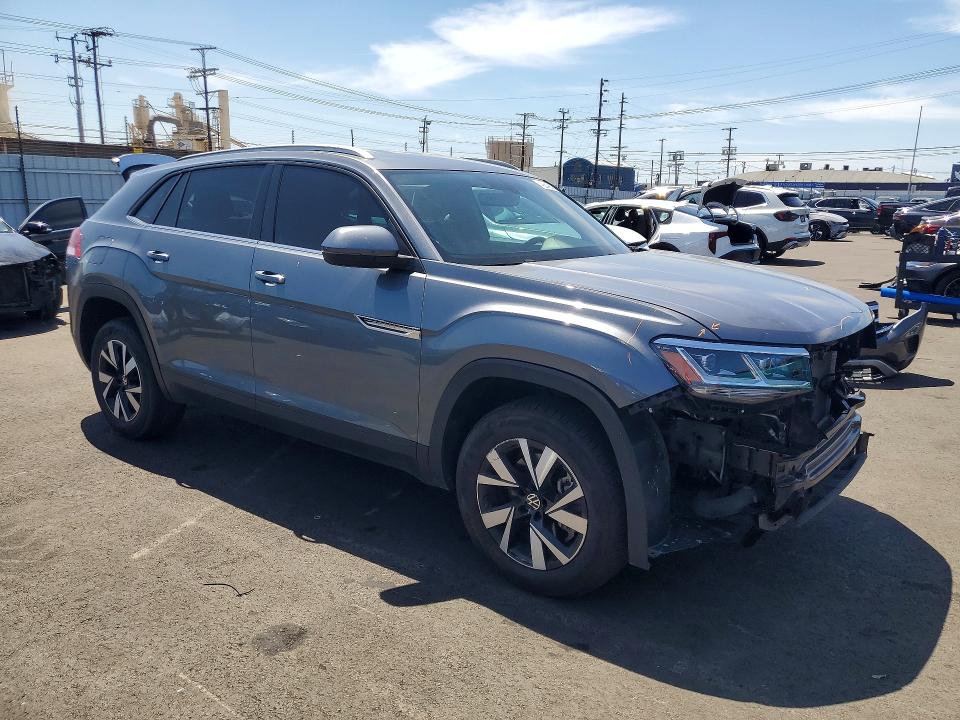 2022 Volkswagen Atlas Cross Sport მანქანა იყიდება აუქციონზე, vin: 1V2DC2CA2NC216607, აუქციონის ნომერი: 49849826