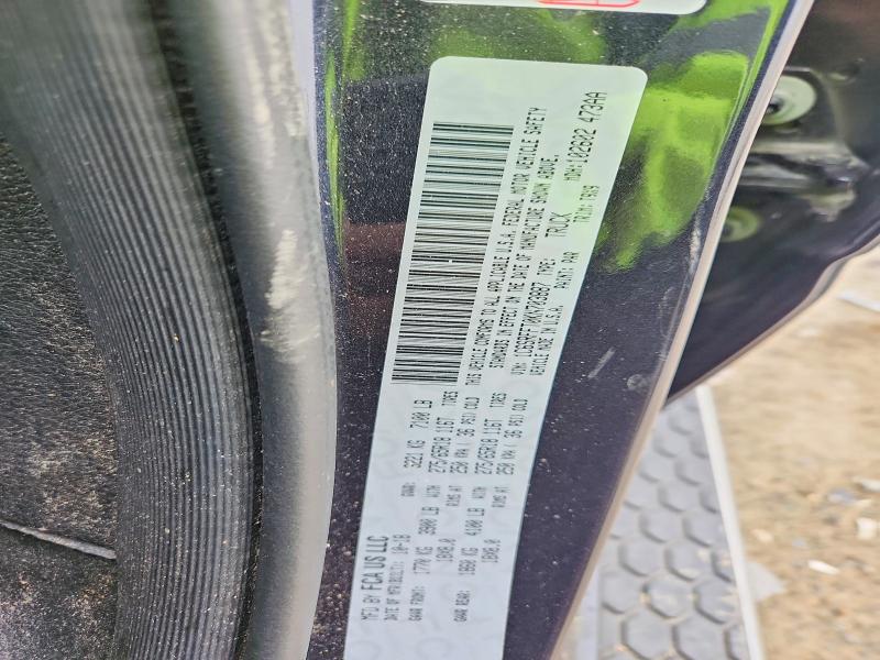 48525636 :رقم المزاد ، 1C6SRFFT0KN703887 vin ، 2019 Ram 1500 مزاد بيع