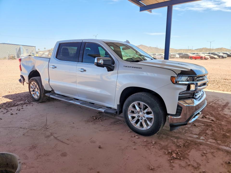 Продажа на аукционе авто 2020 Chevrolet Silverado, vin: 1GCUYGEL5LZ160946, номер лота: 51873496
