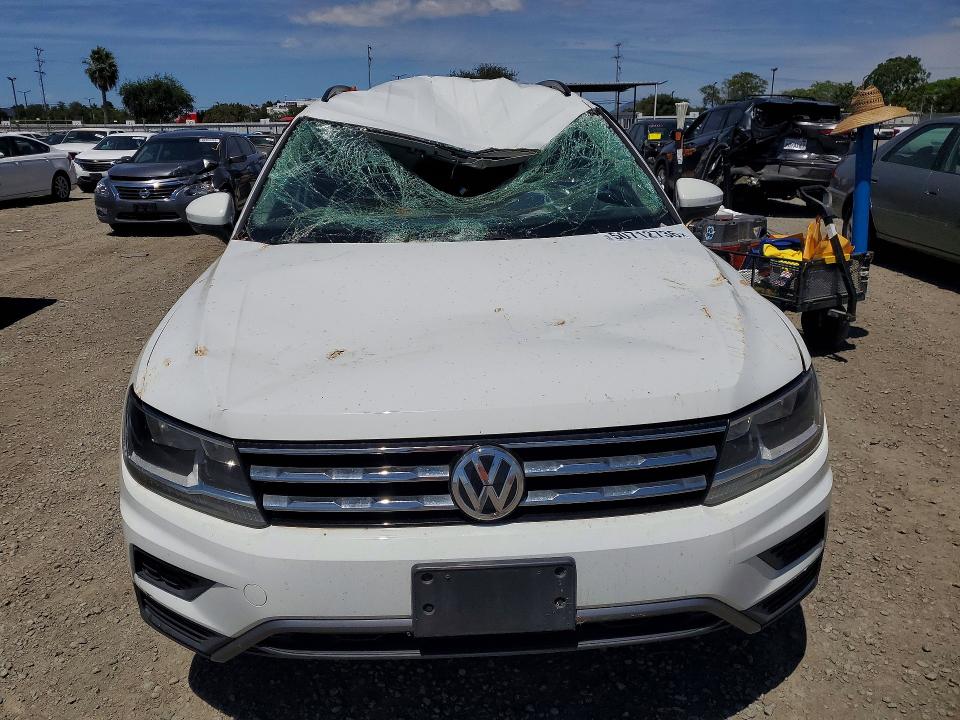 50712736 :رقم المزاد ، 3VV3B7AX1MM009564 vin ، 2021 Volkswagen Tiguan مزاد بيع