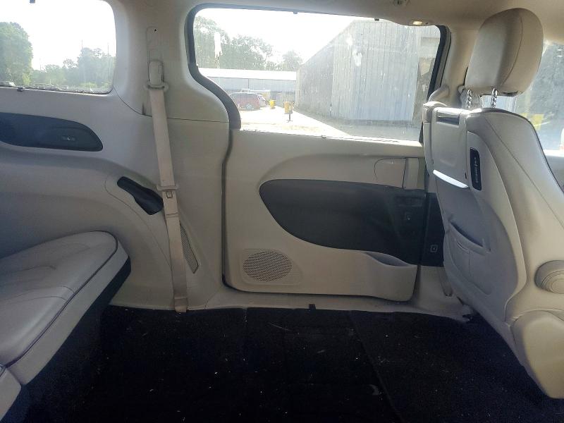 49457616 :رقم المزاد ، 2C4RC1GG4HR657571 vin ، 2017 Chrysler Pacifica مزاد بيع