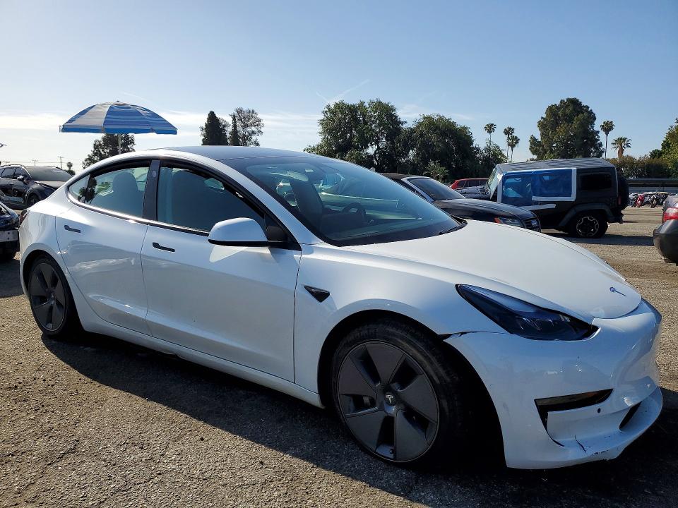 Продаж на аукціоні авто 2021 Tesla Model 3, vin: 5YJ3E1EA8MF867613, номер лоту: 51547036