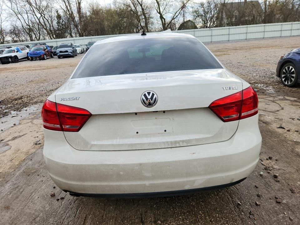 49974516 :رقم المزاد ، 1VWBV7A36FC082462 vin ، 2015 Volkswagen Passat مزاد بيع