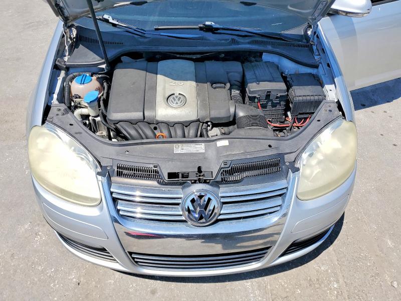 2009 Volkswagen Jetta მანქანა იყიდება აუქციონზე, vin: 3VWJM71K79M129250, აუქციონის ნომერი: 49941336