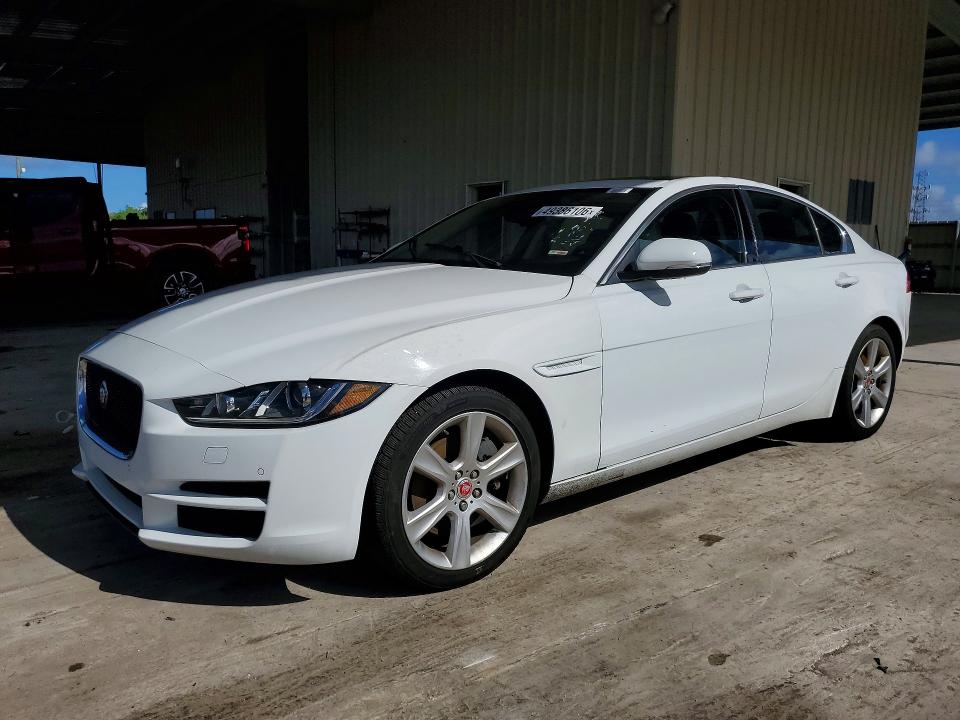 2017 Jaguar Xe მანქანა იყიდება აუქციონზე, vin: SAJAK4BN3HA953940, აუქციონის ნომერი: 49386106