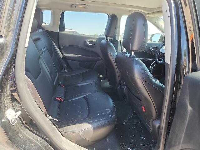 50701536 :رقم المزاد ، 3C4NJDDB9LT143946 vin ، 2020 Jeep Compass مزاد بيع