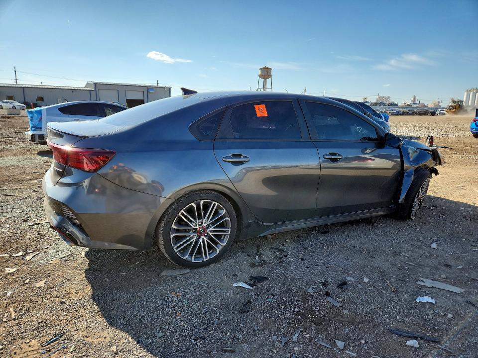 Продажа на аукционе авто 2022 Kia Forte, vin: 3KPF44AC2NE435647, номер лота: 49277996