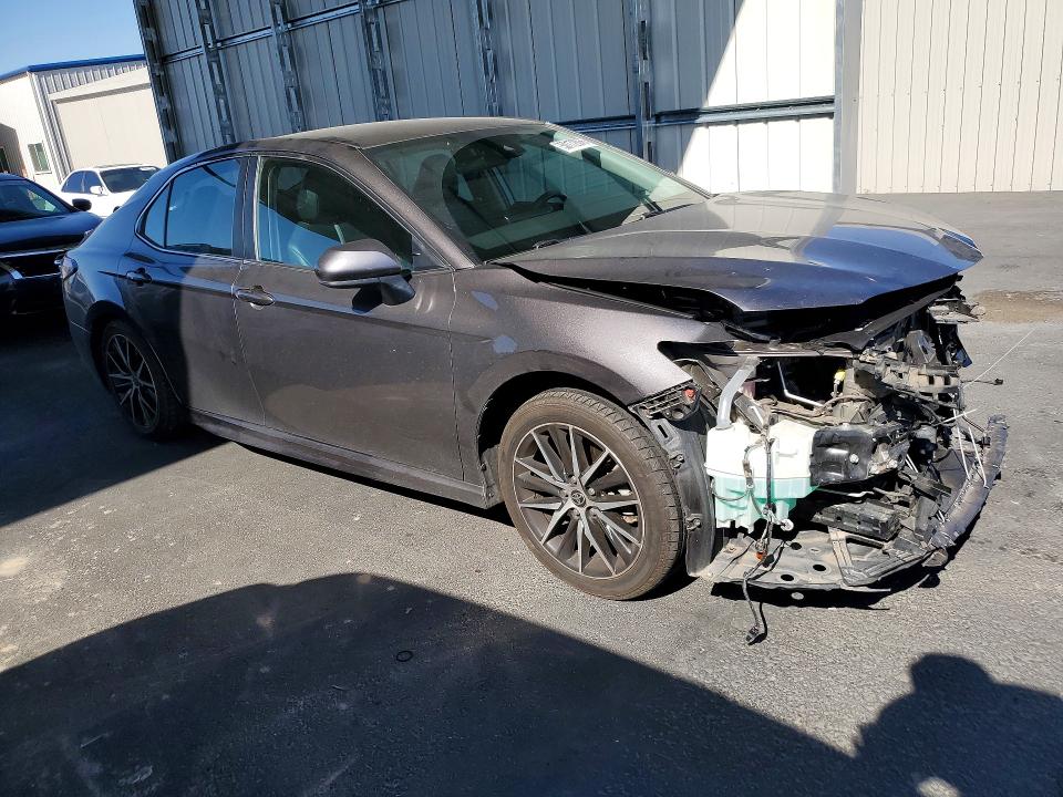 Продажа на аукционе авто 2021 Toyota Camry, vin: 4T1G11AK6MU465331, номер лота: 50172076