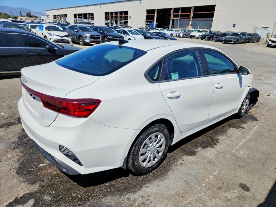 Продаж на аукціоні авто 2024 Kia Forte, vin: 3KPF24AD6RE798277, номер лоту: 46542746