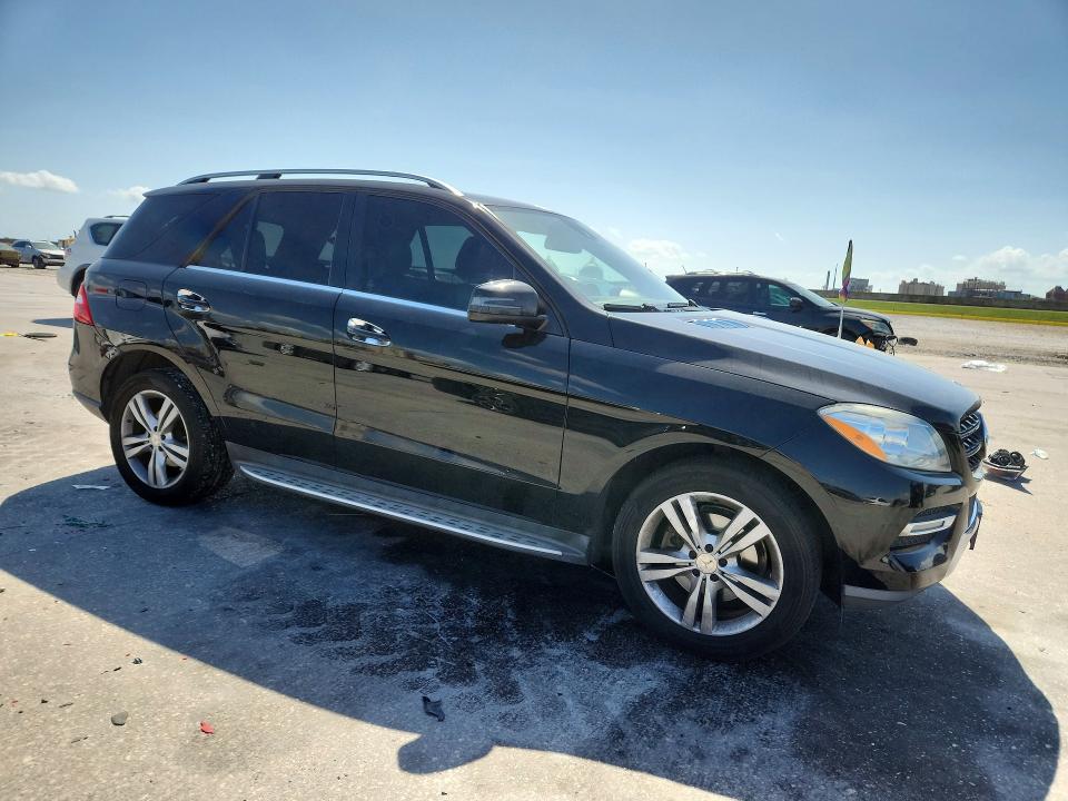 50478746 :رقم المزاد ، 4JGDA5HB3DA241290 vin ، 2013 Mercedes-benz Ml مزاد بيع