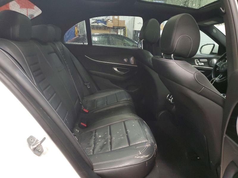 49471106 :رقم المزاد ، WDDZF6GB4JA465480 vin ، 2018 Mercedes-benz E مزاد بيع