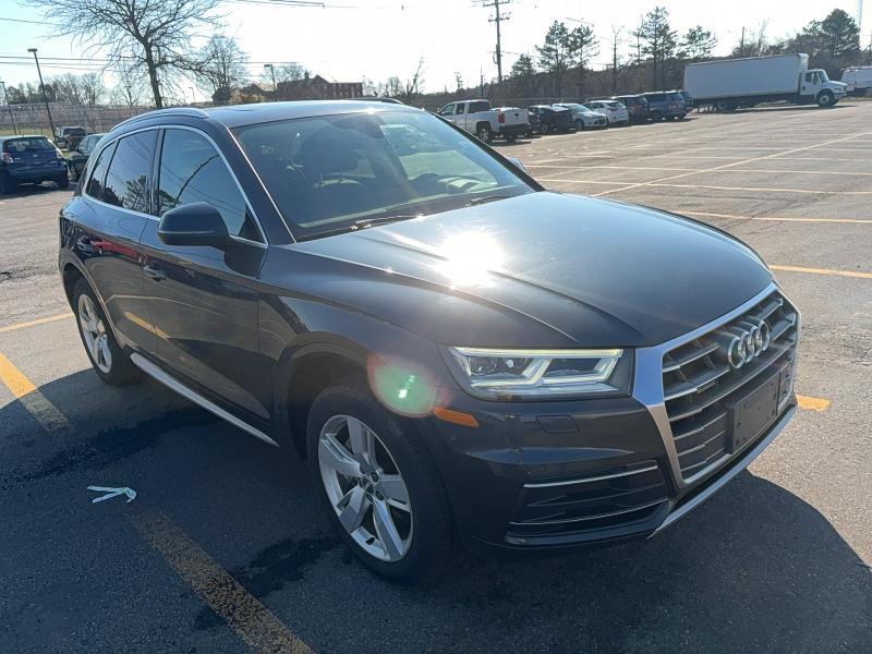 49715036 :رقم المزاد ، WA1BNAFY5J2003506 vin ، 2018 Audi Q5 مزاد بيع
