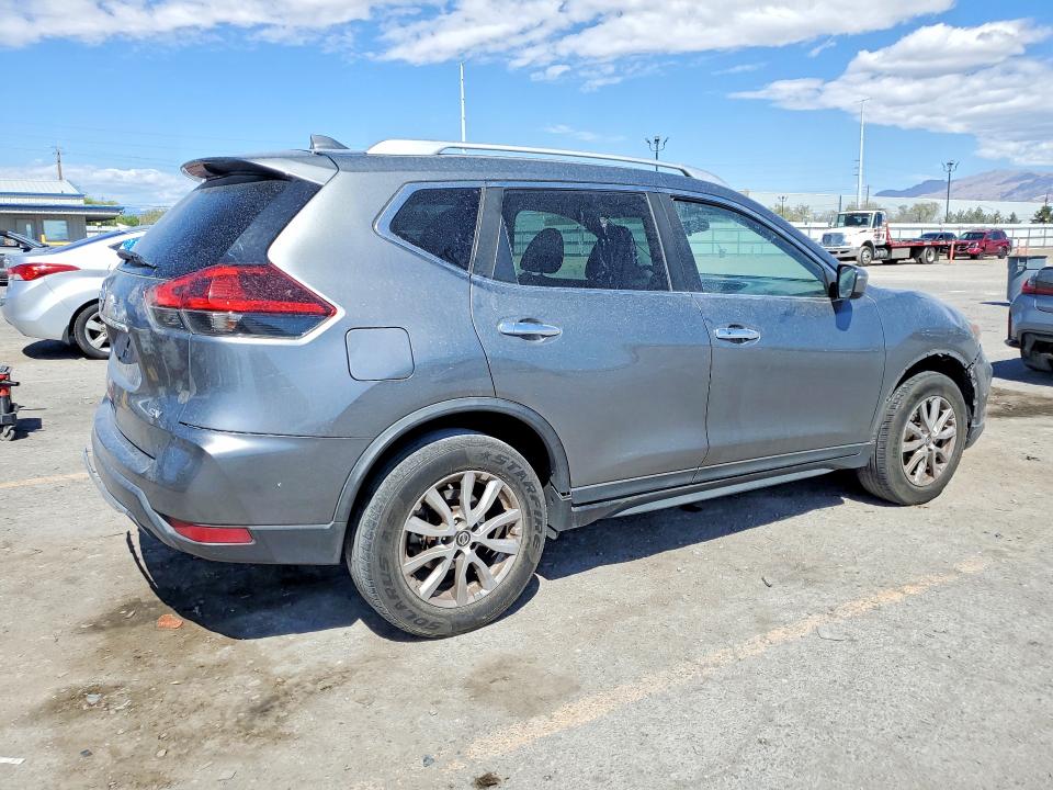 Продаж на аукціоні авто 2018 Nissan Rogue, vin: KNMAT2MT8JP535582, номер лоту: 51950746