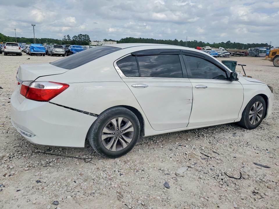 50254586 :رقم المزاد ، 1HGCR2F3XFA002424 vin ، 2015 Honda Accord مزاد بيع
