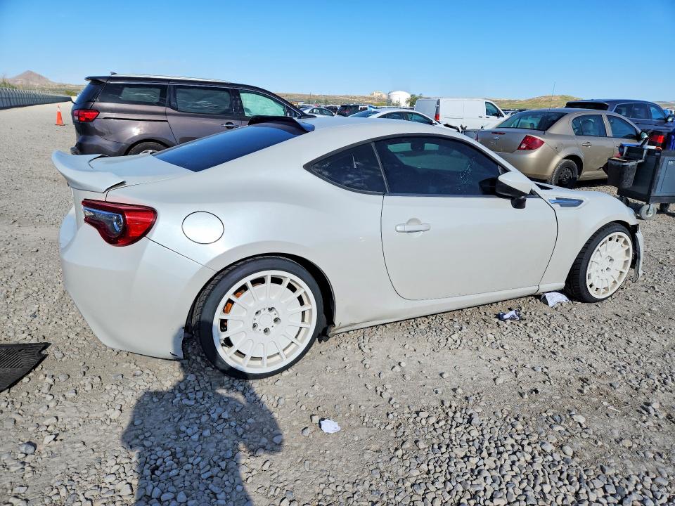 2013 Subaru Brz მანქანა იყიდება აუქციონზე, vin: JF1ZCAC1XD1603732, აუქციონის ნომერი: 51007436