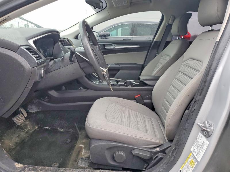 46606136 :رقم المزاد ، 3FA6P0G71GR392687 vin ، 2016 Ford Fusion مزاد بيع