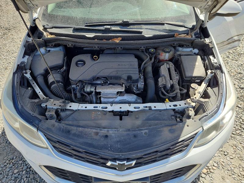 49995286 :رقم المزاد ، 1G1BC5SM2J7243999 vin ، 2018 Chevrolet Cruze مزاد بيع