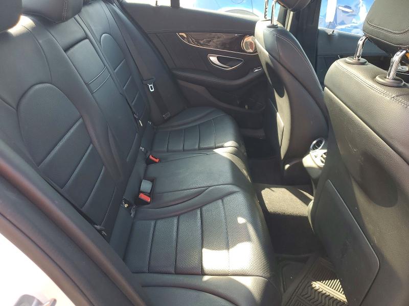 48767226 :رقم المزاد ، 55SWF4KB7HU195220 vin ، 2017 Mercedes-benz C مزاد بيع