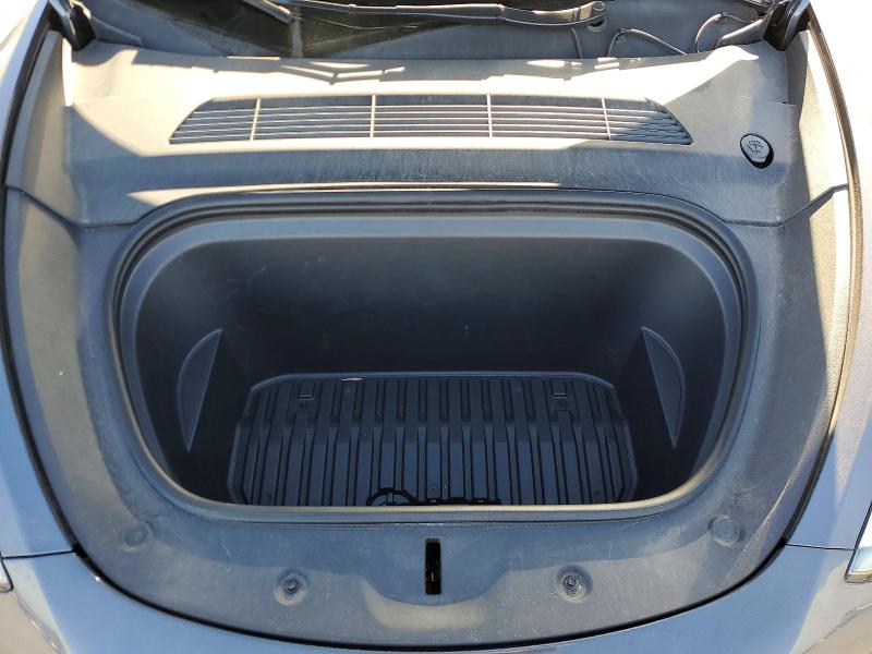 2023 Tesla Model Y მანქანა იყიდება აუქციონზე, vin: 7SAYGDEE1PA104180, აუქციონის ნომერი: 51280726