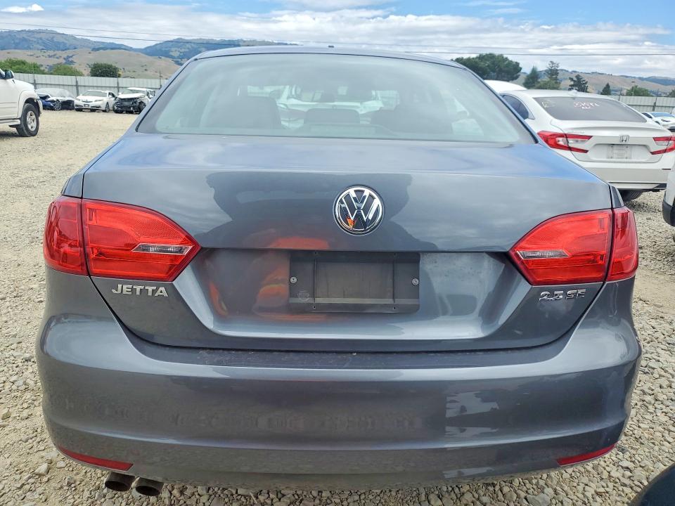 Продажа на аукционе авто 2013 Volkswagen Jetta, vin: 3VWDP7AJ2DM420386, номер лота: 49922006