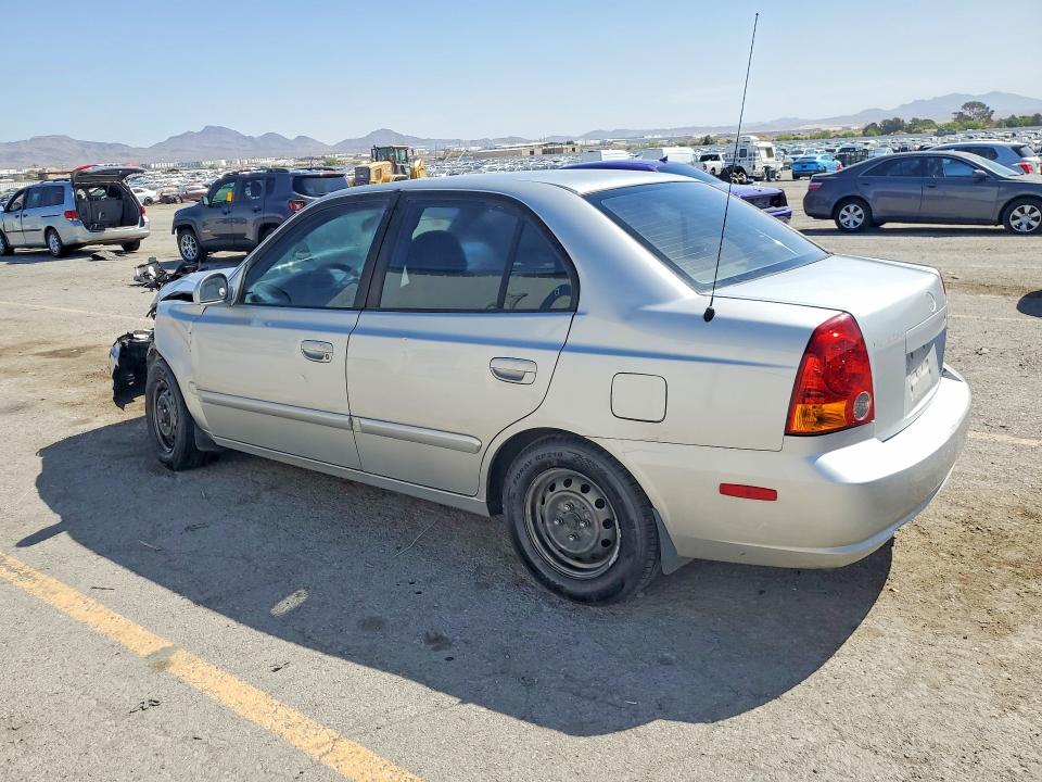 50641316 :رقم المزاد ، KMHCG45CX5U625326 vin ، 2005 Hyundai Accent مزاد بيع