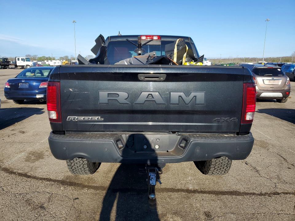 48601946 :رقم المزاد ، 1C6RR7YT9GS133978 vin ، 2016 Ram 1500 مزاد بيع