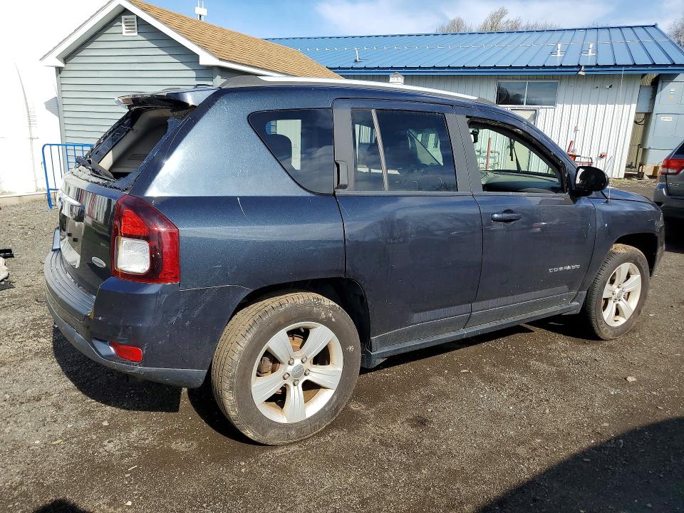49681766 :رقم المزاد ، 1C4NJDEB5FD207456 vin ، 2015 Jeep Compass مزاد بيع