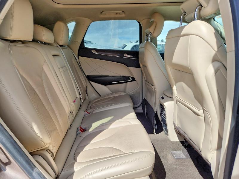 50857276 :رقم المزاد ، 5LMTJ3DH7KUL51018 vin ، 2019 Lincoln Mkc مزاد بيع
